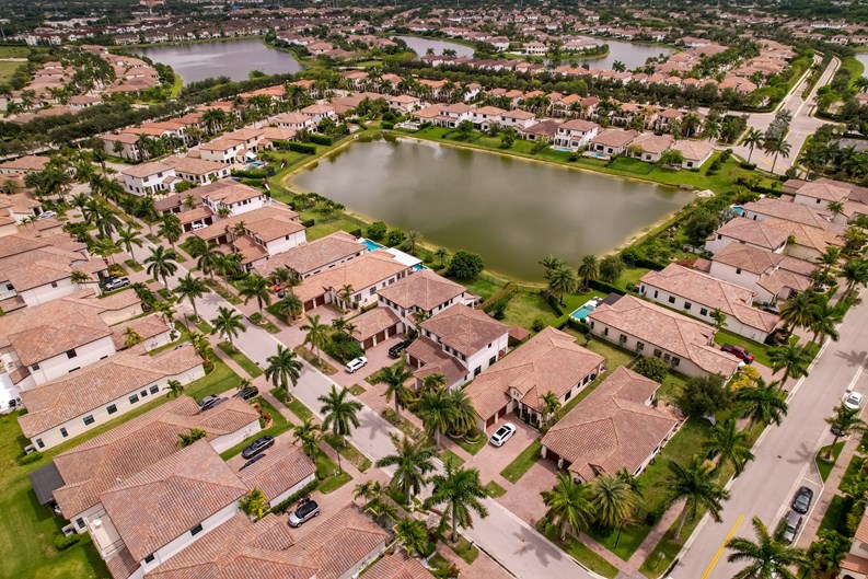 Aerial photo of single family homes in Cooper City neighborhoods Florida USA